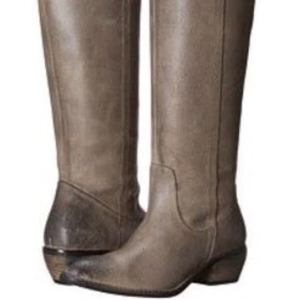 women’s boots